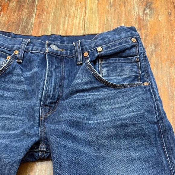 🦃 Men's Levi Blue Jeans 33X34 Distressed Bottom - Picture 3 of 12